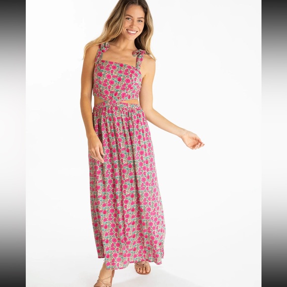 NATURAL LIFE Dresses & Skirts - New Natural Life Courtney Maxi Dress -Pink Puff Floral